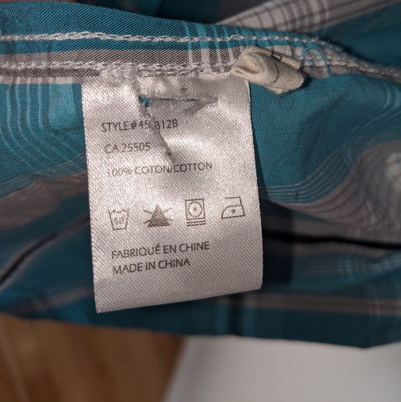 Short-sleeved light blue shirt - Picture 5 of 5